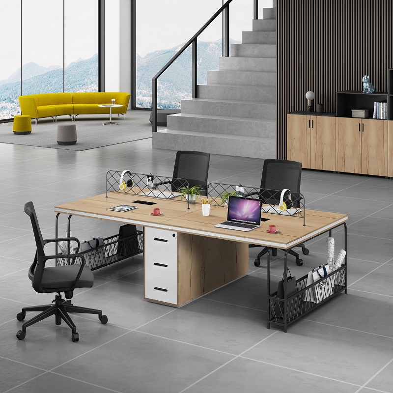 員(yuán)工(gōng)對(duì)座區(qū)域